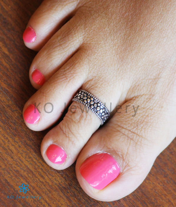 The Nimit Silver Toe-Rings