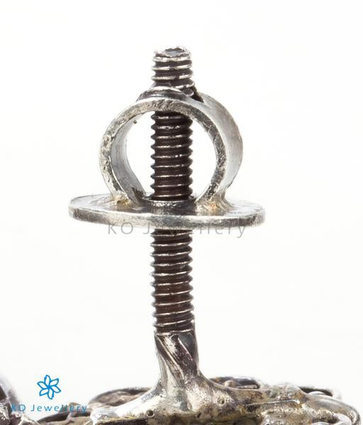 The Eka Silver Kempu Pendant Set (Oxidised)