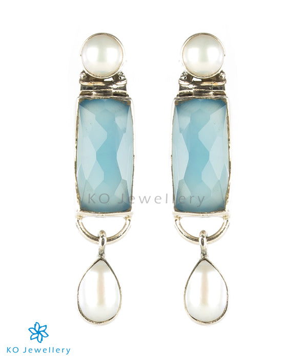 Delicate, handcrafted chalcedony and pearl earrings online shopping India
