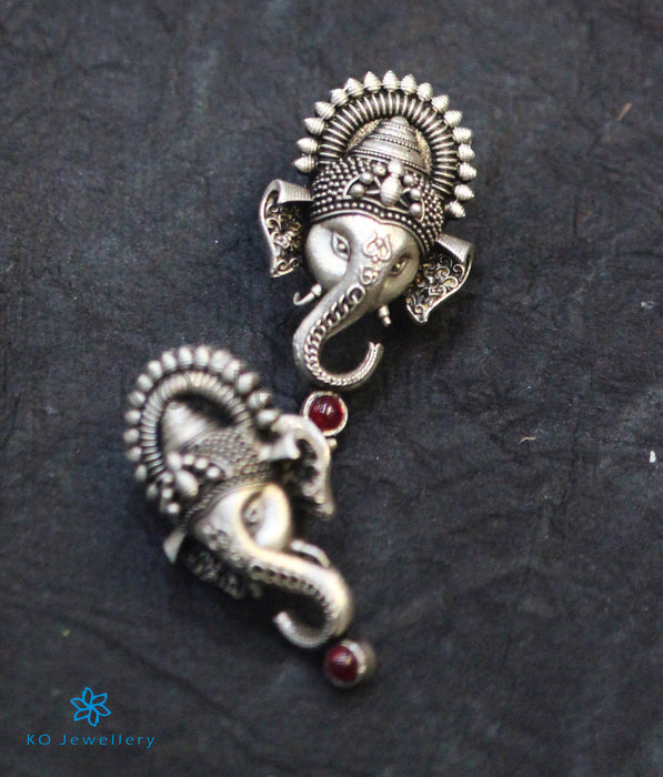 The Gajakarna Silver Ganesha Ear-studs (Oxidised)