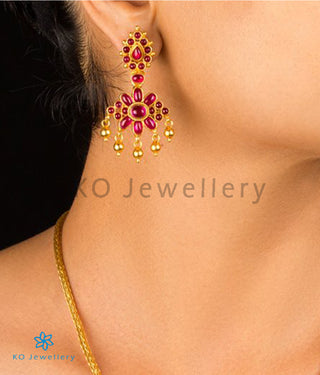 The Dvaita Silver Kempu Reversible Earrings(Red/Pearl)