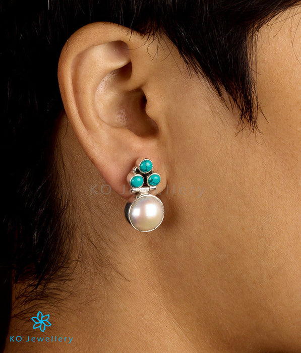 The Divit Silver Gemstone Earrings(Red/Blue)