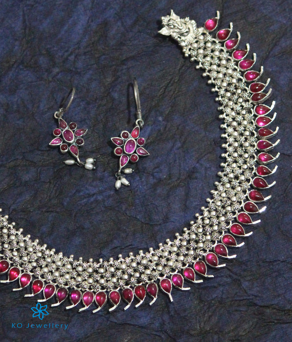 The Adidev Silver Kempu Necklace (Oxidised)
