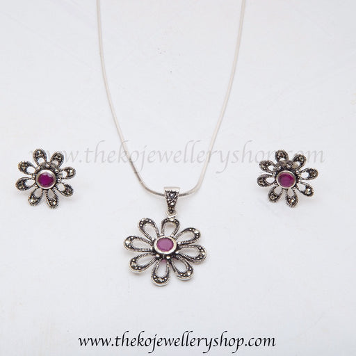 Buy online hand crafted silver Pendant Set for women