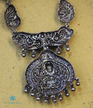 The Anisha Silver Lakshmi Nakkasi Necklace (Oxidised)