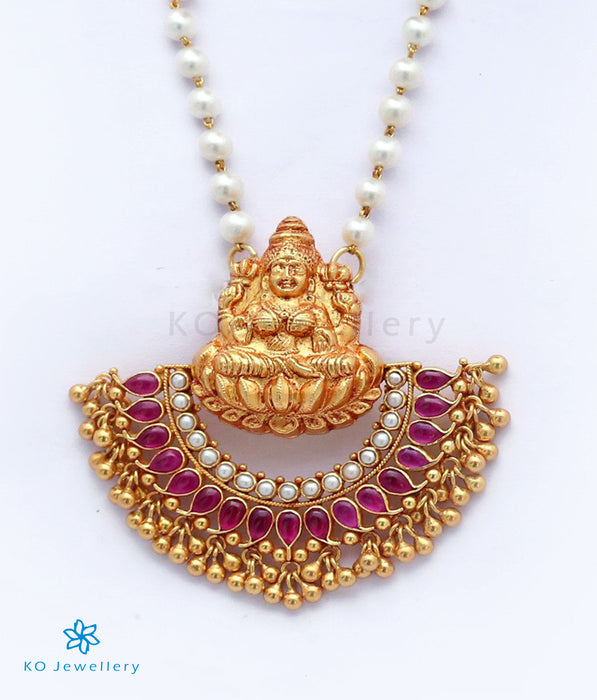 The Pushpalakshmi Silver Pendant