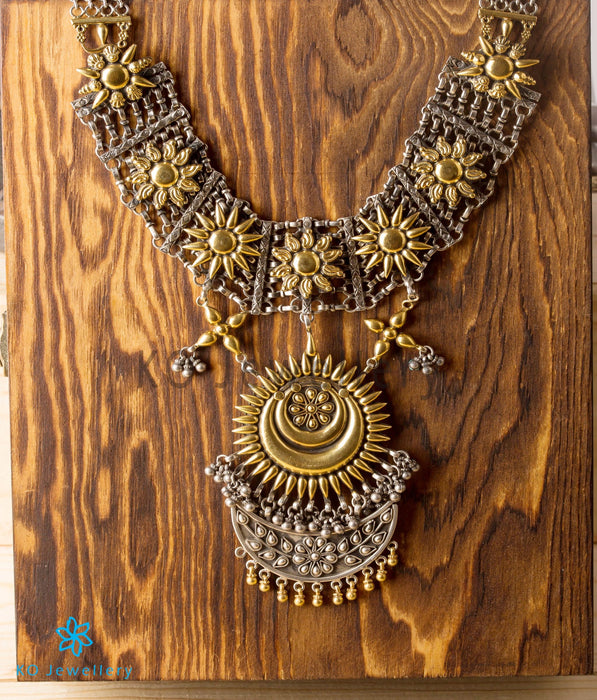 The Mohin Silver Necklace (Two-Tone)