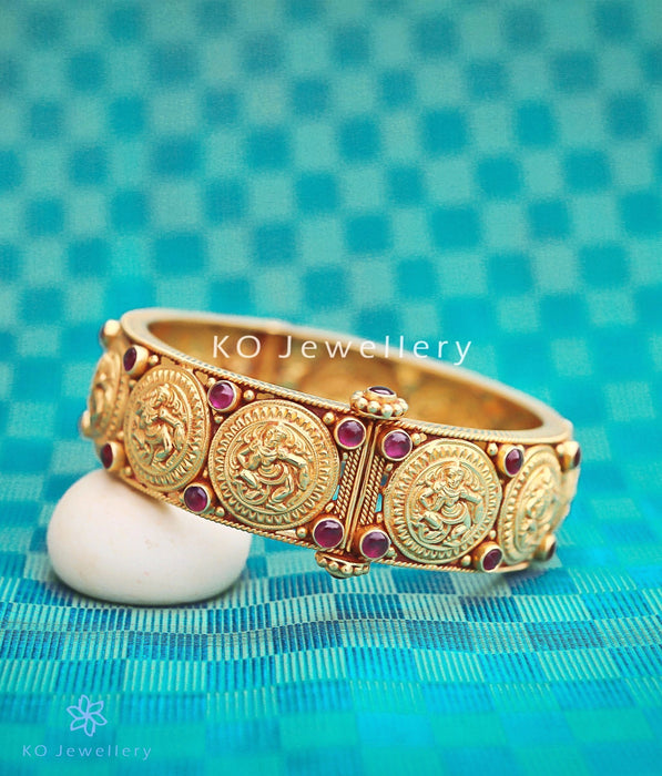 Best temple jewellery designs steeped in mythology