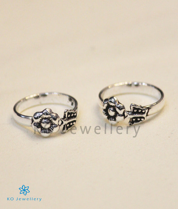 The Kumud Silver Toe-Rings