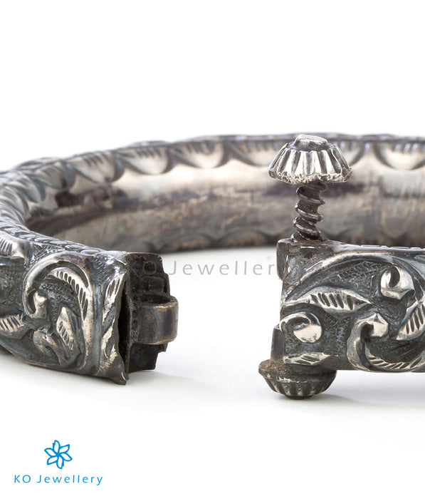 The Keya Antique Silver Bracelet