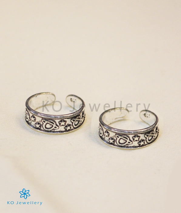 The Pranith Silver Toe-Rings