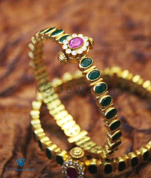 Classic Diamond + 18k Gold Bracelet | 18k gold bracelet, Colored diamonds,  Diamond