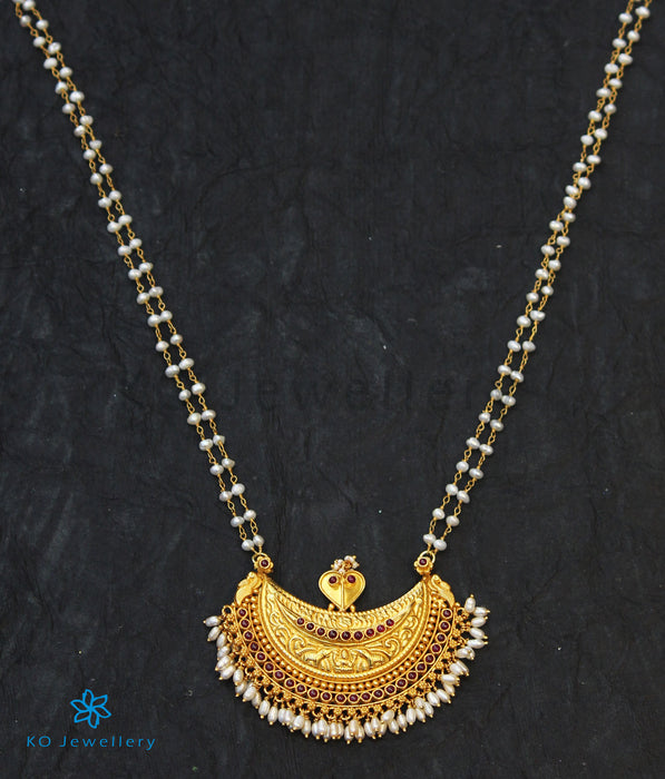 The Amodini Kodava Kokkethathi Silver Necklace (Pearl)