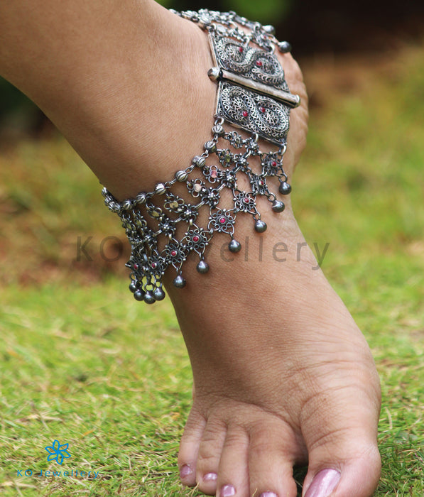 Kaal Pilli / Silver Anklets for Kodava Brides - Dhanalakshmi Jewellers