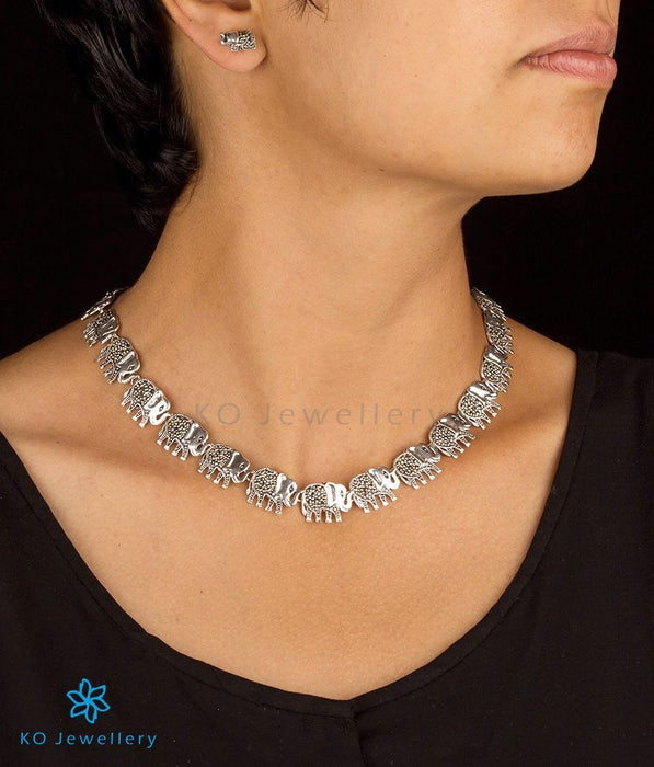 Exquisite gemstone jewellery India online shopping
