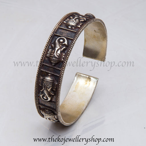 Online shopping pure silver ganesha bracelet for women