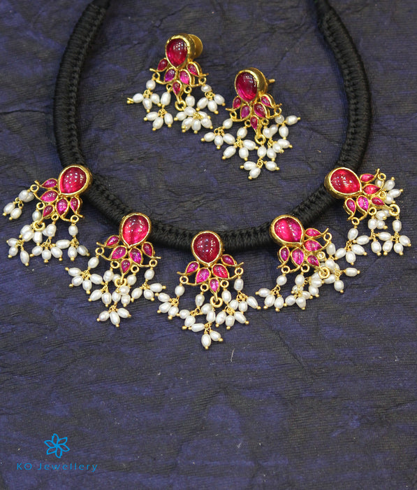 The Niraja Silver Necklace (Red)
