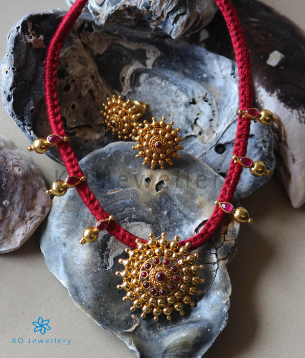 The Chakratiya Antique Silver Kempu Necklace (Red)