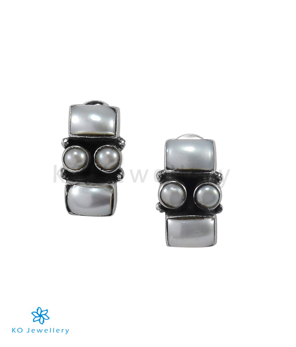 The Marva Silver Gemstone Earrings (Pearl)