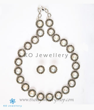 The Mauktika Silver Pearl Necklace
