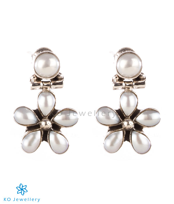 The Ankita Silver Earrings - Pearl
