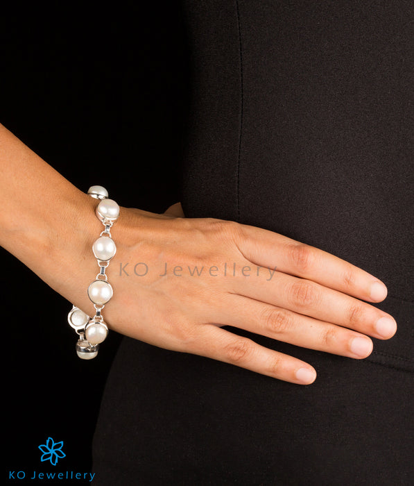 The Induratna Silver Pearl Bracelet