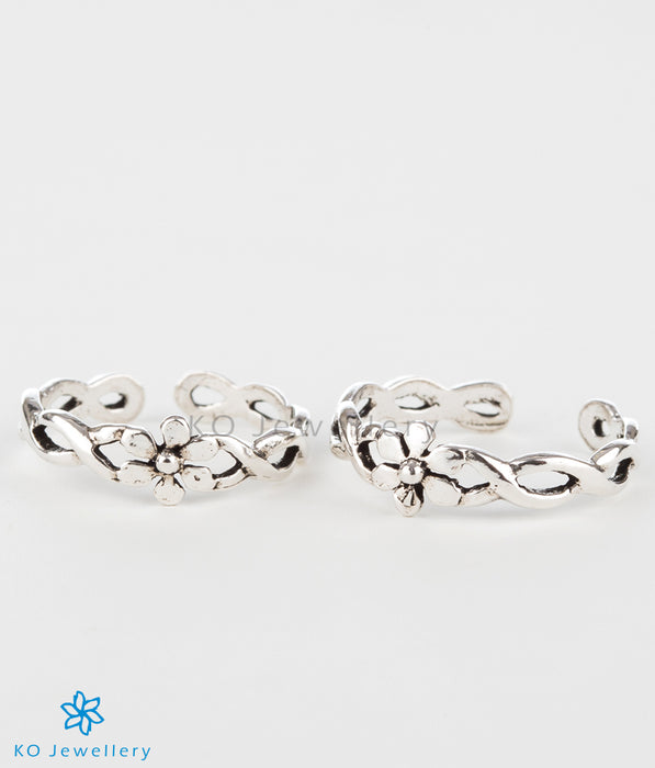 The Parijata Silver Toe-Rings