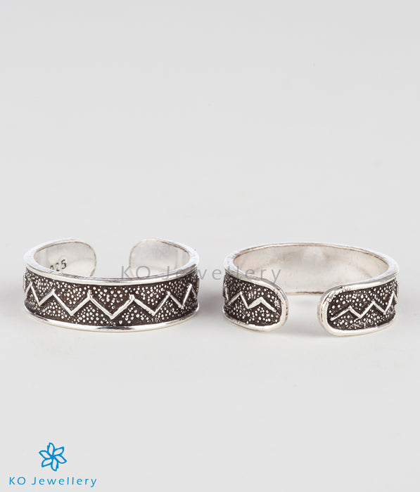 The Parul Silver Toe-Rings