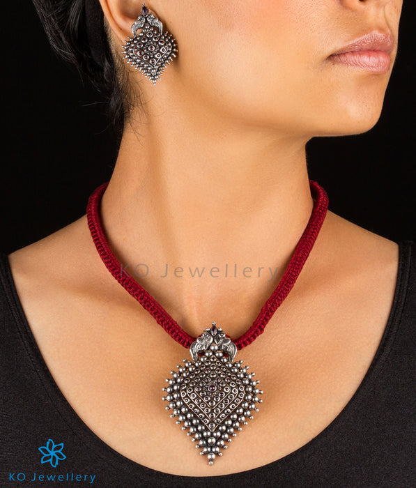 The Dvikarani Silver Thread Necklace