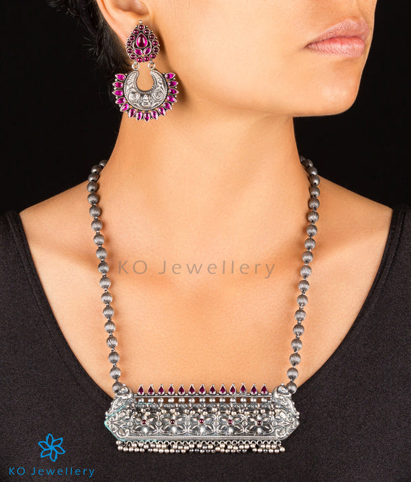 The Prajya Silver Antique Necklace