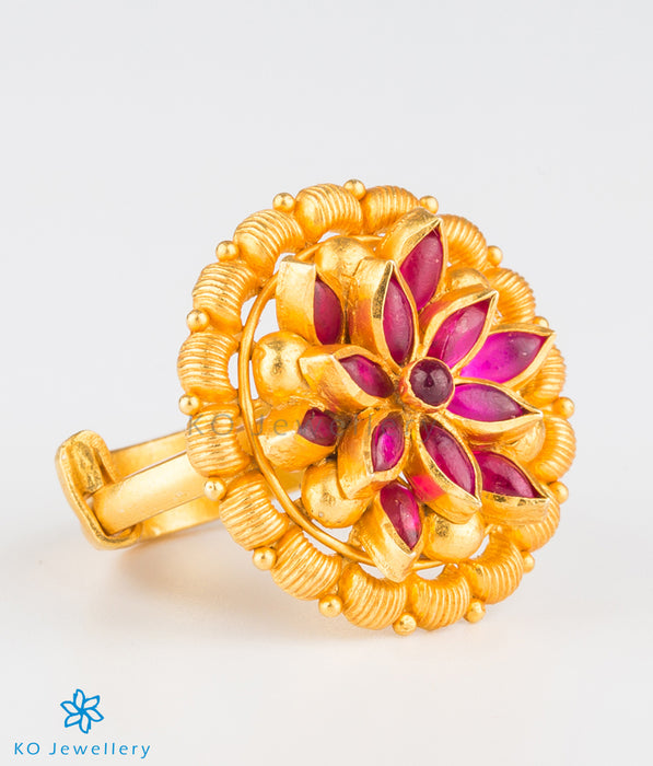 Lotus Design Silver Ring – Shasmis
