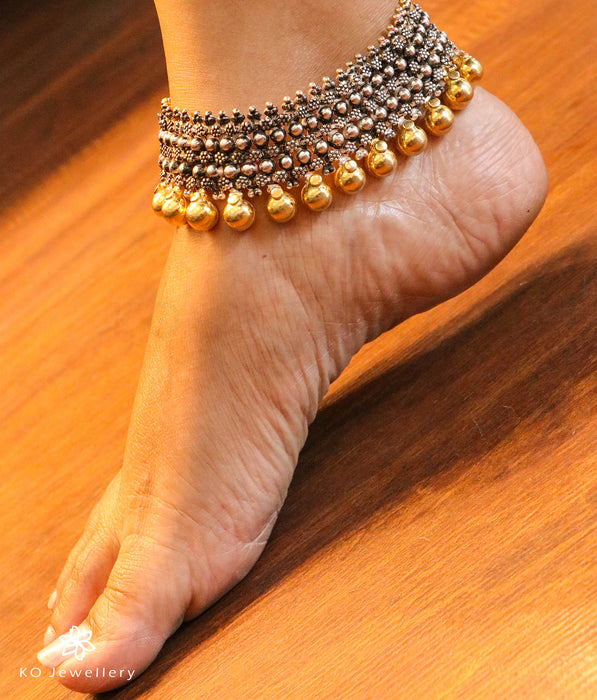 The Kadambini Silver Bridal Anklets (Two-Tone)