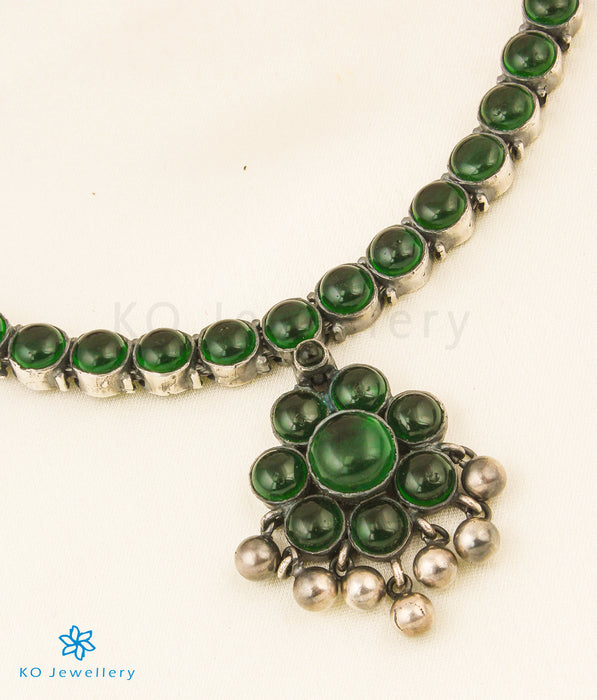 The Alaktha Addige Silver Necklace (Green/Oxidised)