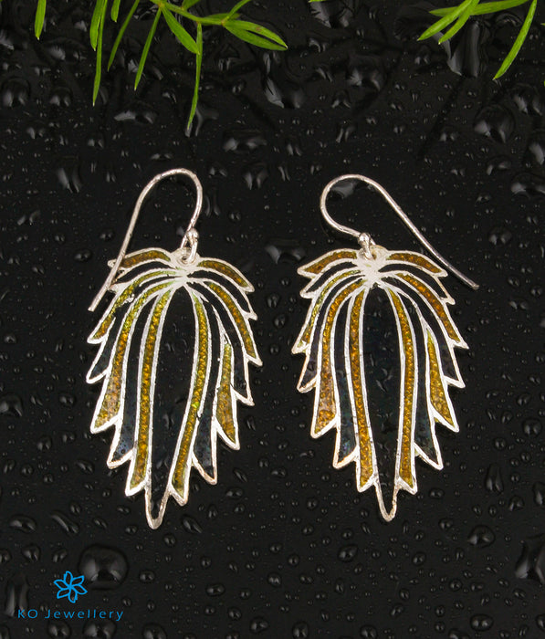 The Shanaya Silver Meenakari Earrings (Black/Gold)