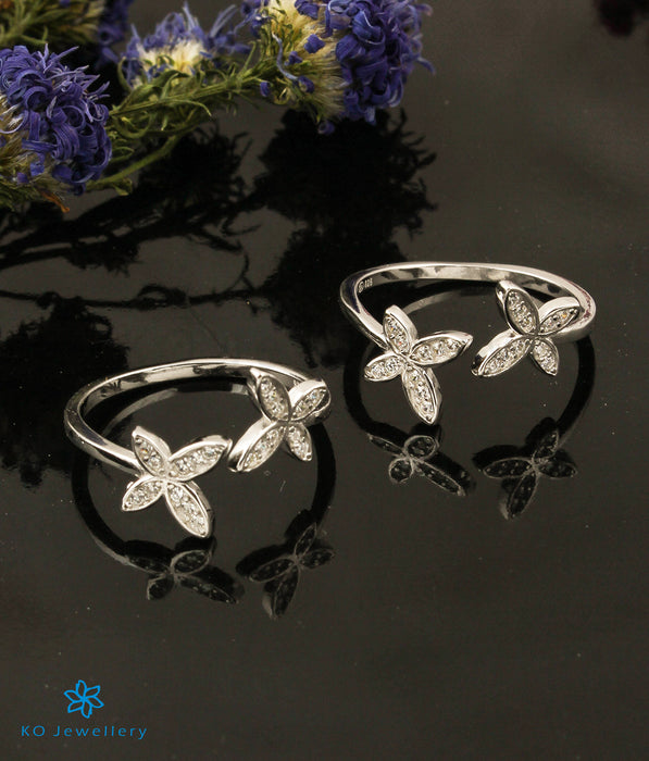 The Pretty Butterfly Silver Toe-Rings (White)