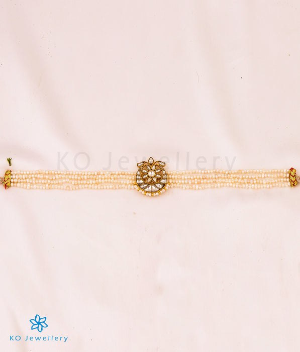 The Ruhaniyat Silver Jadau Pearl  Necklace Set