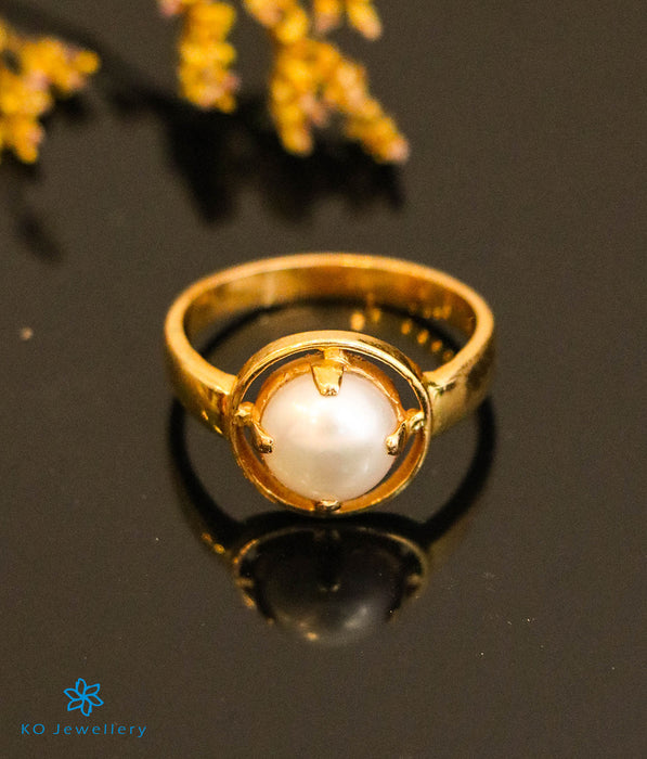 The Classic Pearl 22 KT Gold Finger Ring