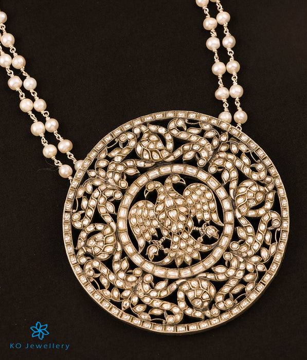 The Akhyana Gandaberunda Silver Kundan Pearl Necklace