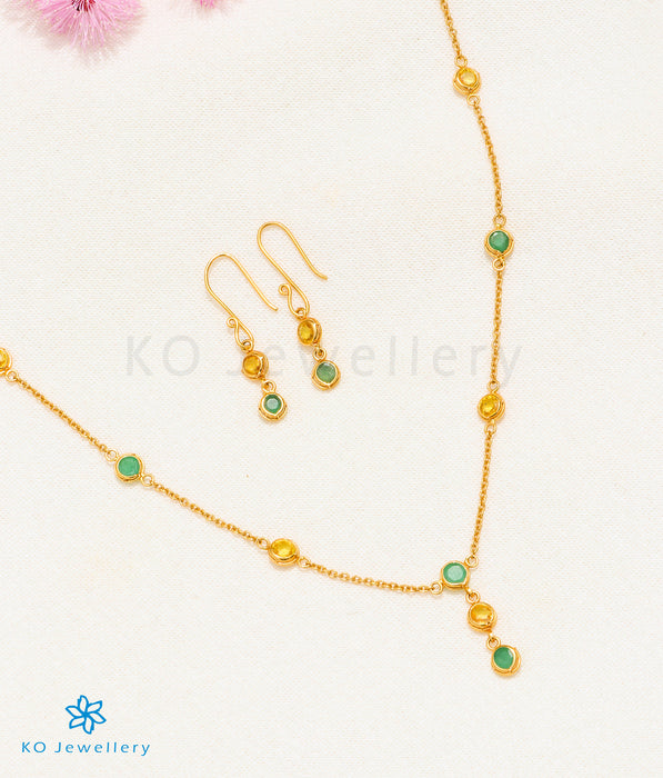 Precious Emerald & Peridot Necklace & Earrings in 22 KT Gold