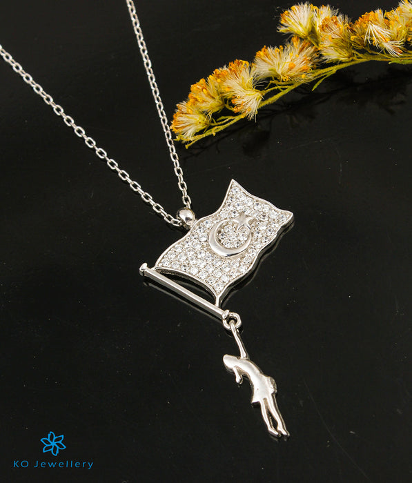 The Flag Silver Necklace