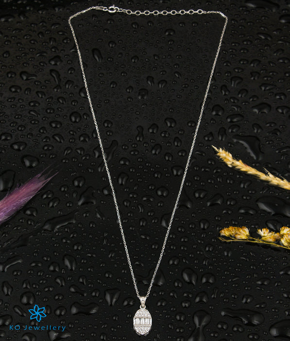 The Solo Silver Necklace
