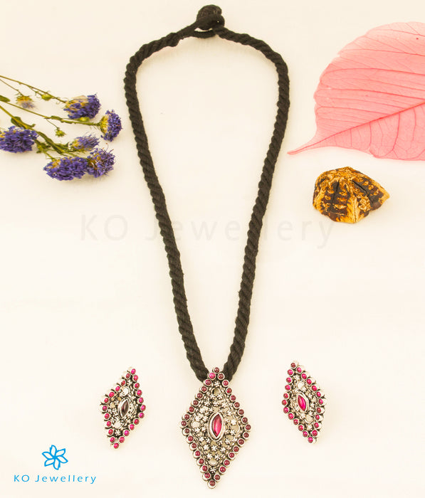 The Mohit Silver Thread Necklace