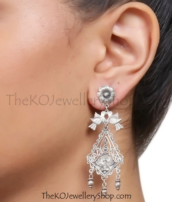 attractive pair of  Sterling Silver (92.5%) earrings for party and casual wear.