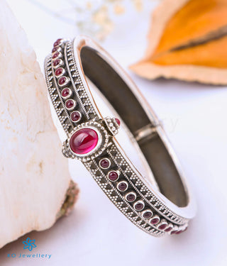 The Amira Silver Gemstone Kada/Bracelet (Red/Size 2.4)