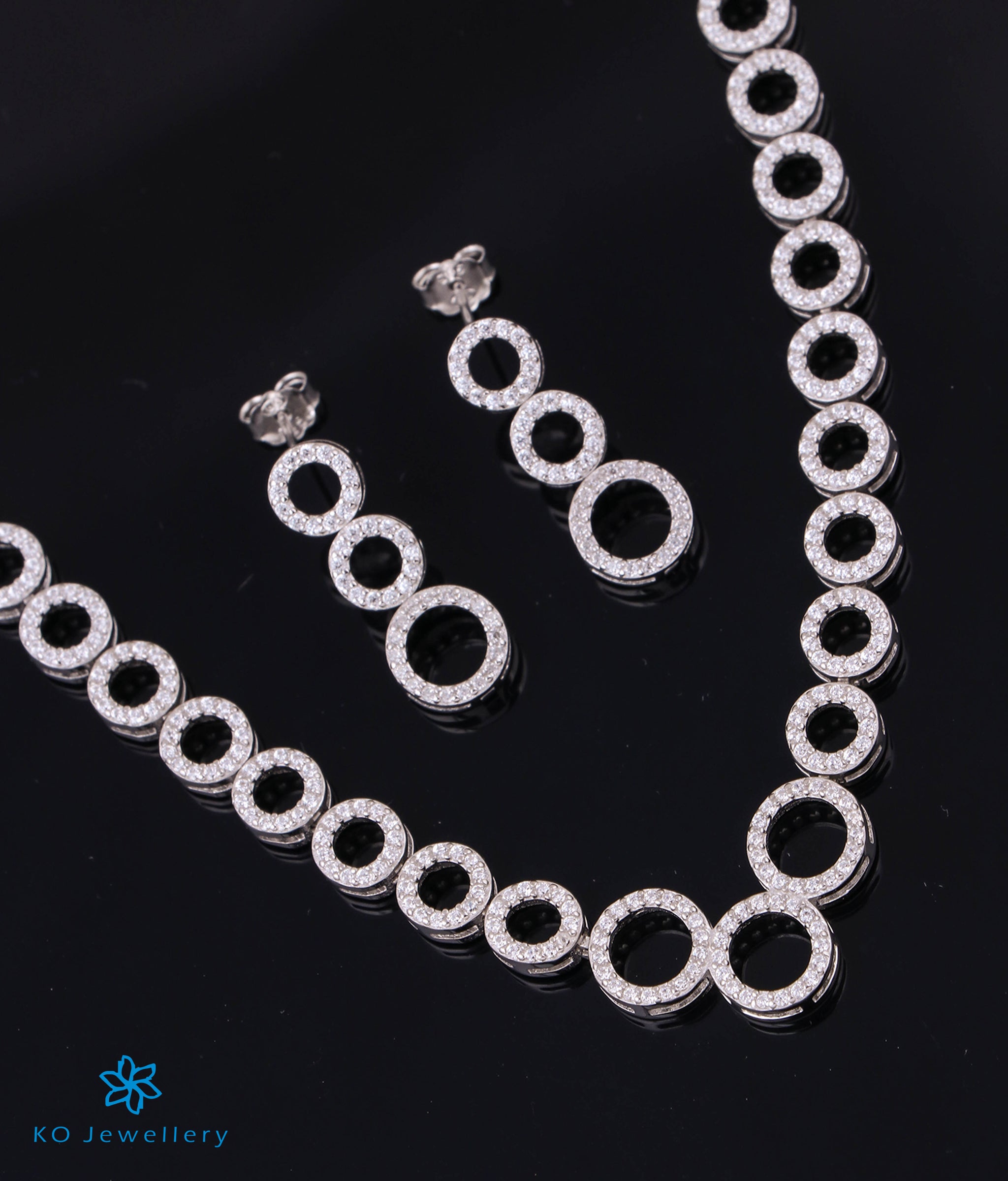 Buy Silver Necklaces, 925 Sterling Silver necklace sets online India