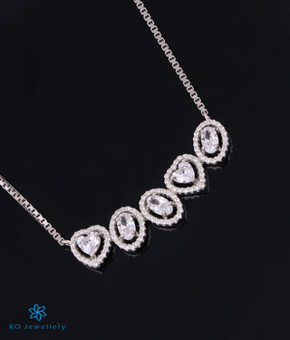 Shop silver jewellery online. Worldwide delivery.