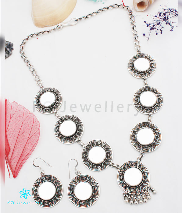 The Arsi Silver Glass Necklace