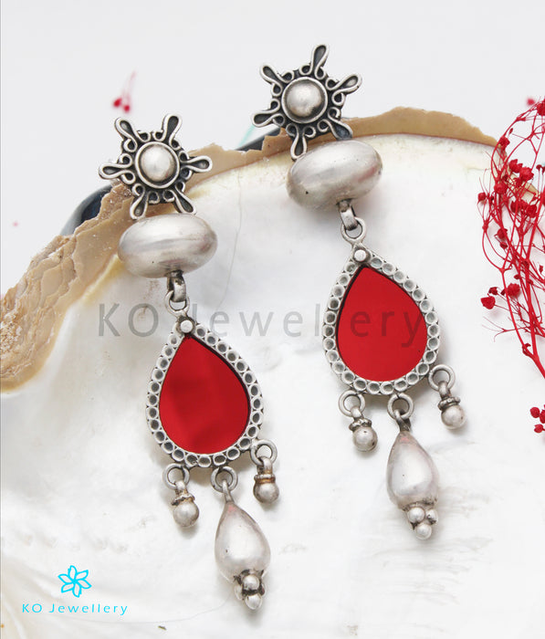 The Mahira Silver Glass Earrings (Red)