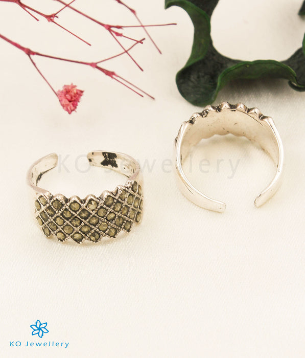 The Sparkle Silver Marcasite Toe-Rings