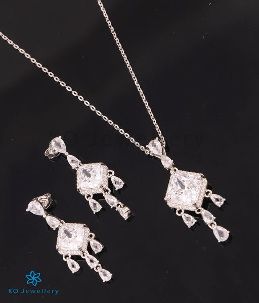 Big Round Diamond Necklace – Jewelry Shop
